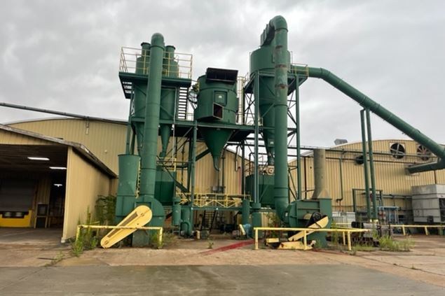 Unknown Multi-Clone Dust Collection System